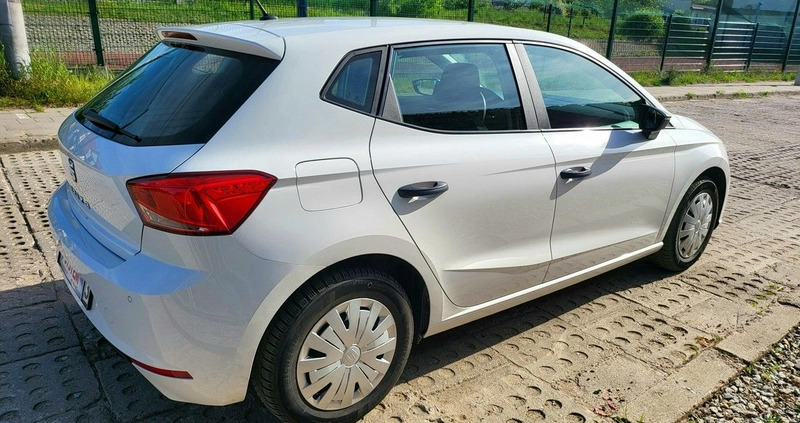 Seat Ibiza cena 39024 przebieg: 93000, rok produkcji 2019 z Bełchatów małe 211